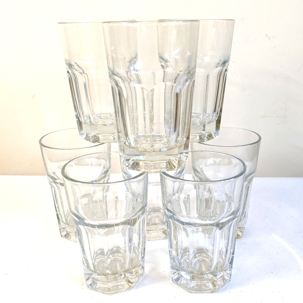 Set of 8 Anchor Hocking "New Orleans" Glasses
